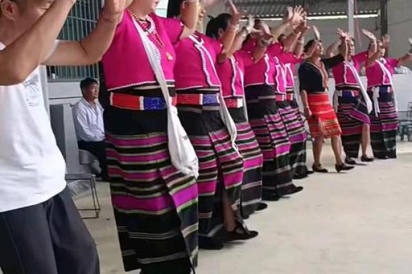 佤族跳花节：舞动风情，体验独特习俗